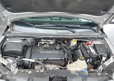 2015 Chevrolet Sonic Lt Auto z USA, uszkodzony, nr VIN 1G1JC5SH4F4169475